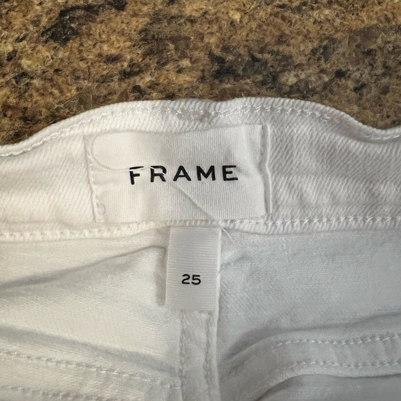 Frame Le Cutoff Shorts - Picture 3 of 5